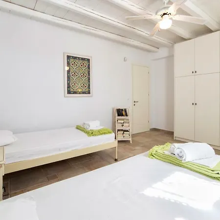 Tripiti Casa de Férias Drios